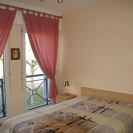 Cosy In With Balcony Holiday home Rochefort (Charente-Maritime)